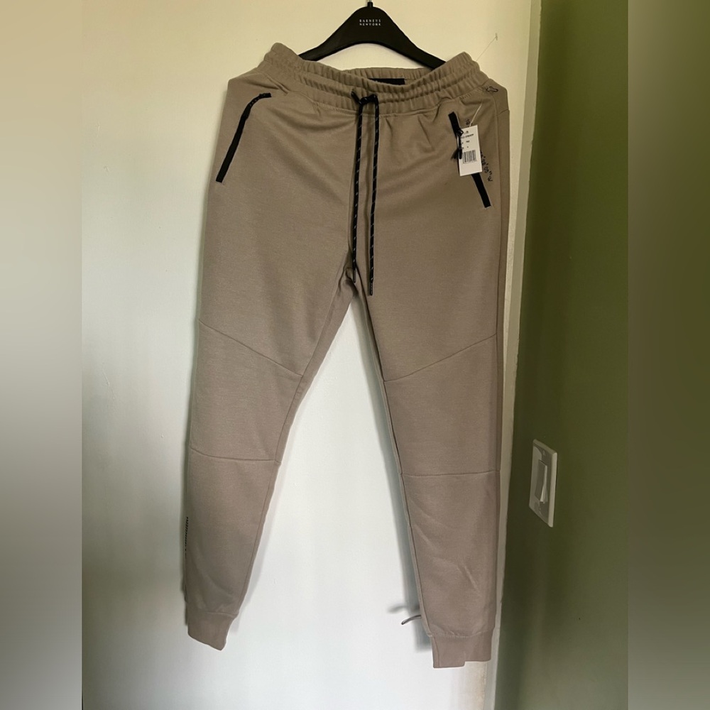 Brooklyn athletic jogger size S